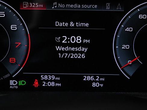 Used 2023 Audi Q8 Premium Plus w/ Premium Plus Package image 12