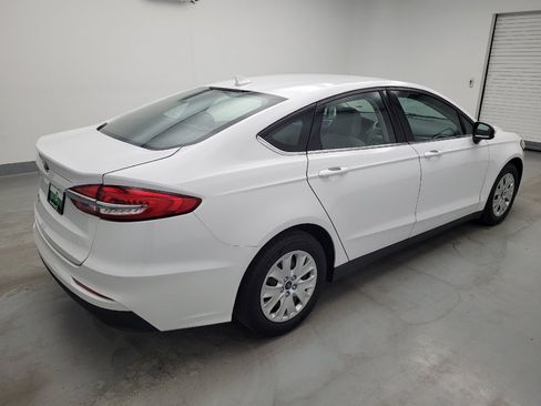 Used 2020 Ford Fusion S FWD image 10