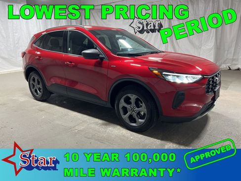 Used 2025 Ford Escape ST-Line AWD/4WD image 1