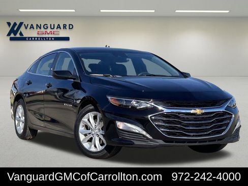 Used 2025 Chevrolet Malibu LT FWD image 1