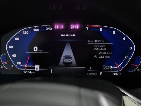 Used 2021 BMW ALPINA B7 xDrive image 18