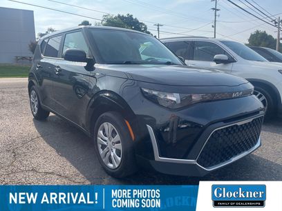Used 2023 Kia Soul LX