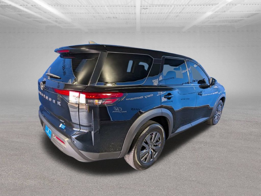 Used 2023 Nissan Pathfinder S AWD/4WD image 5