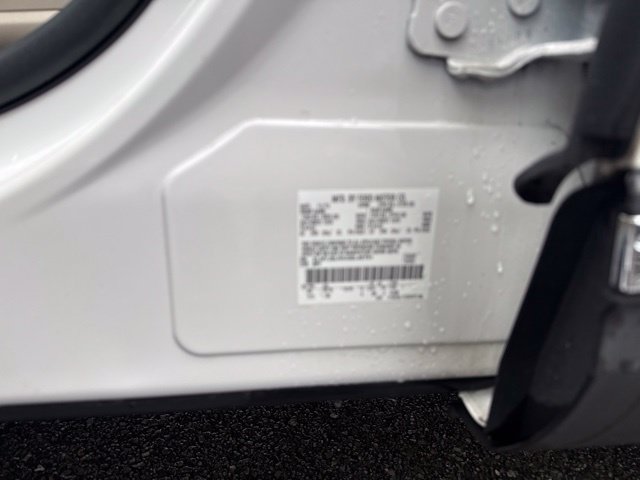 Used 2016 Lincoln MKX Reserve w/ Technology Package AWD/4WD image 23