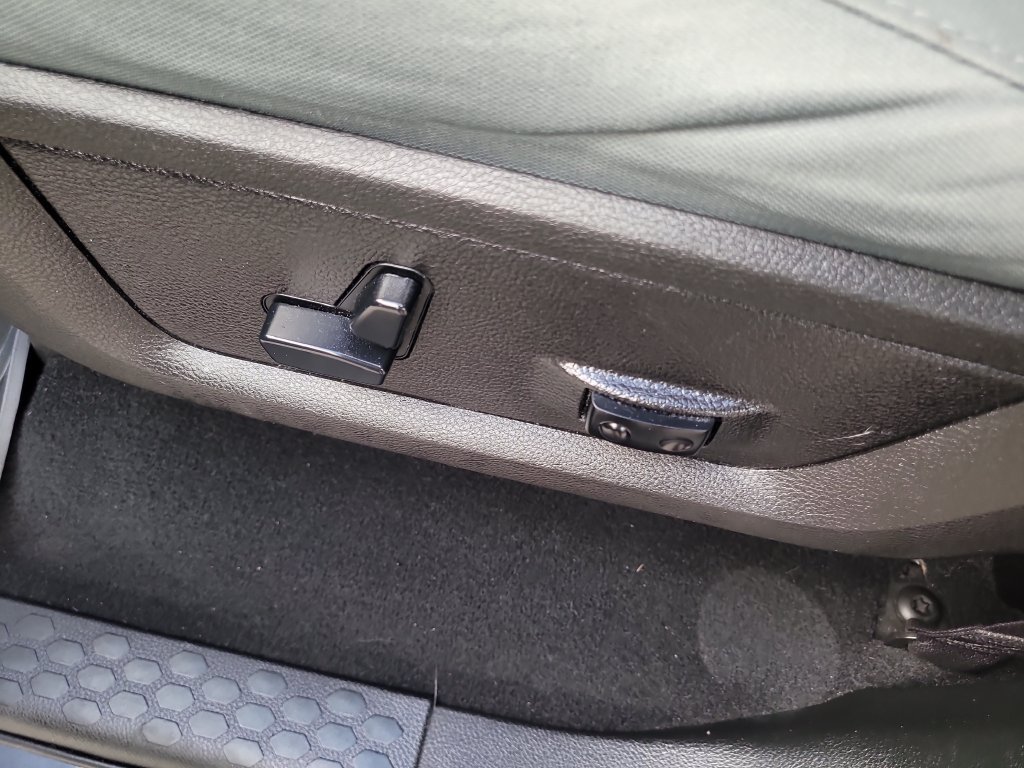 Used 2019 RAM 1500 Big Horn RWD image 22