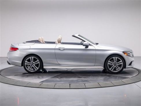 Used 2019 Mercedes-Benz C 300 Cabriolet image 5