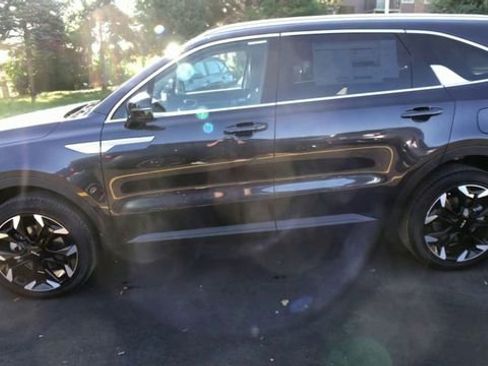 New 2026 Kia Sorento EX image 8