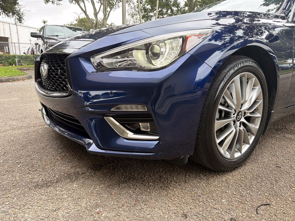 Used 2022 INFINITI Q50 Luxe w/ Cargo Package RWD image 16