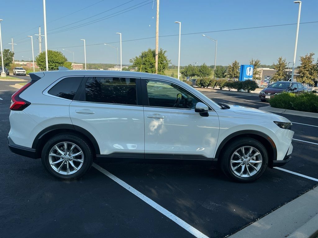 Used 2024 Honda CR-V EX-L image 15