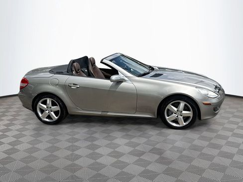Used 2005 Mercedes-Benz SLK 350 image 5