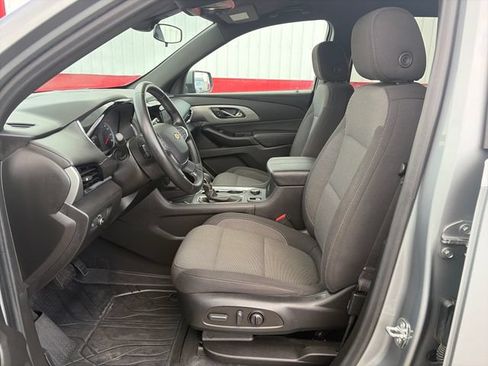 Used 2023 Chevrolet Traverse LT w/ LPO, Floor Liner Package AWD/4WD image 22