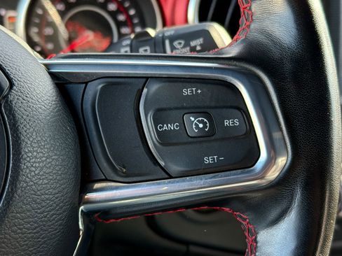 Used 2021 Jeep Wrangler Unlimited Rubicon w/ Xtreme Recon 35" Tire Package image 25