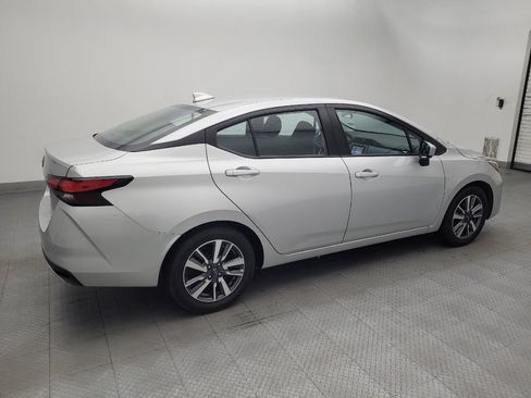 Used 2025 Nissan Versa SV FWD image 10