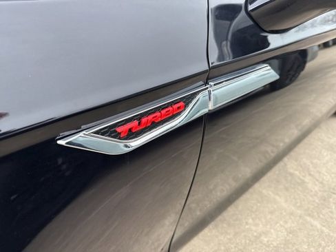 Used 2019 Ford Fusion SEL image 3