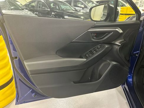 Used 2025 Subaru Impreza 2.0i image 9