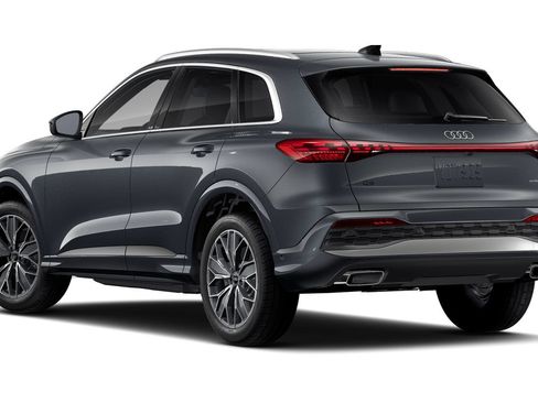Certified 2025 Audi Q5 Premium Plus w/ Premium Plus AWD/4WD image 2