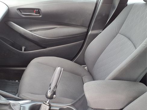 Used 2024 Toyota Corolla LE FWD image 13