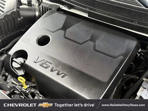 Certified 2022 Chevrolet Traverse Premier w/ Redline Edition image 43