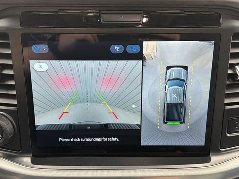 Used 2025 Ford F150 Lariat w/ Equipment Group 502A High image 22