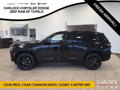 Used 2023 Jeep Grand Cherokee Altitude
