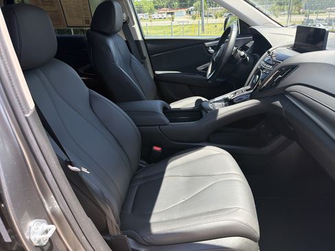 Certified 2024 Acura RDX SH-AWD image 32