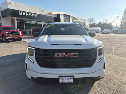 Used 2026 GMC Sierra 1500 Elevation image 9