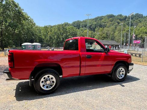 Used 2005 Chevrolet Silverado 1500 LS w/ Light Duty Power Package image 11