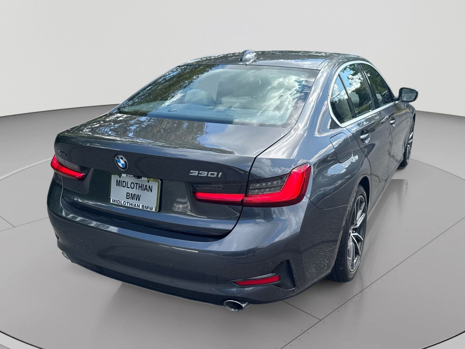 Used 2020 BMW 330i xDrive Sedan w/ Premium Package AWD/4WD image 29