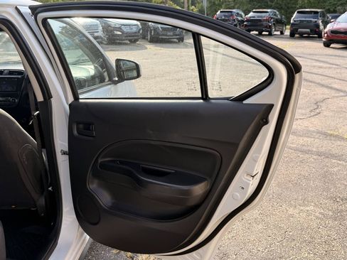 Used 2022 Mitsubishi Mirage G4 Black Edition FWD image 17