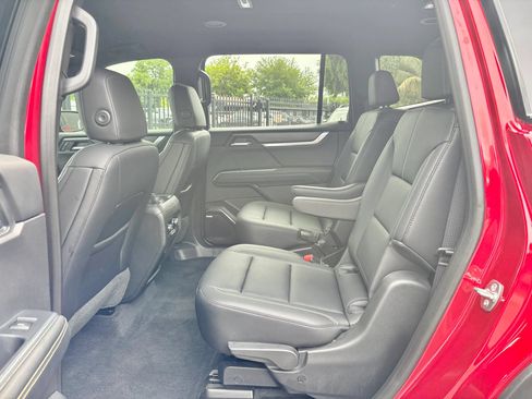 Used 2026 GMC Acadia Elevation w/ Super Cruise Package FWD image 30