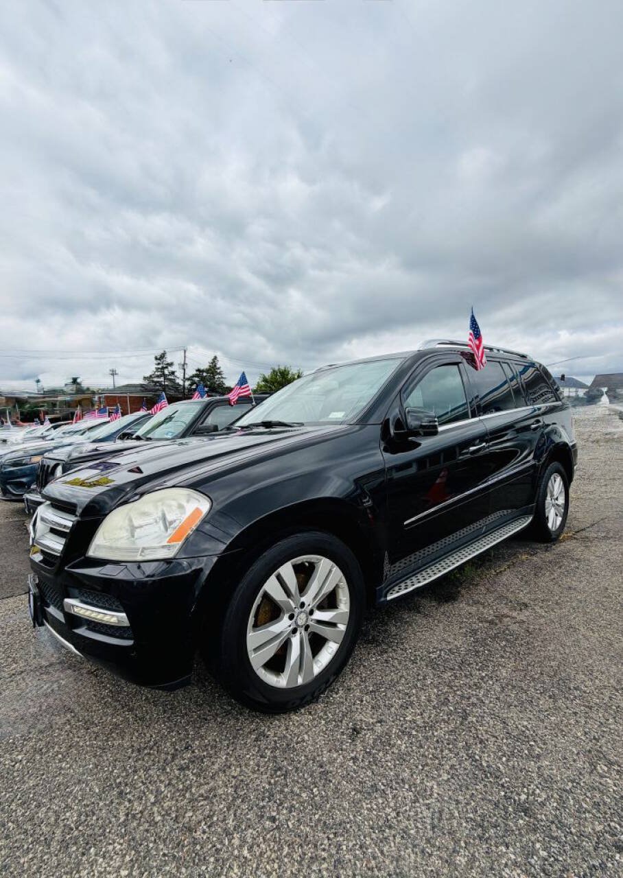 Used 2012 Mercedes-Benz GL 450 4MATIC image 4