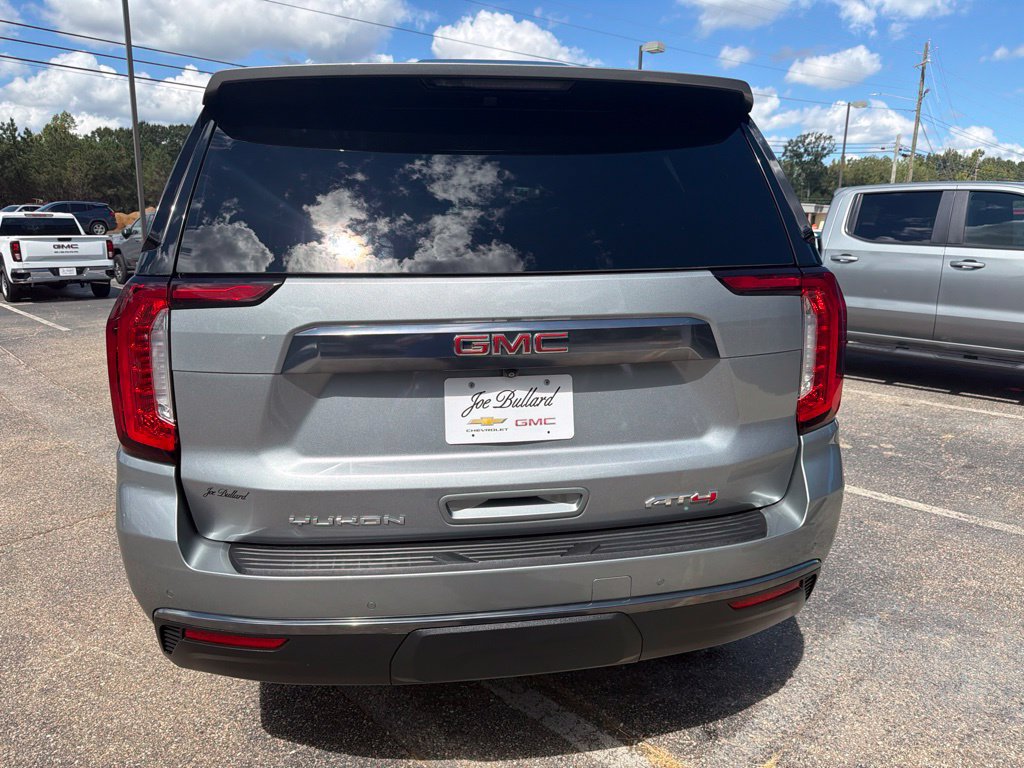 Used 2024 GMC Yukon AT4 AWD/4WD image 4