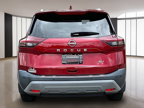 Used 2023 Nissan Rogue SV w/ SV Premium B Package FWD image 5