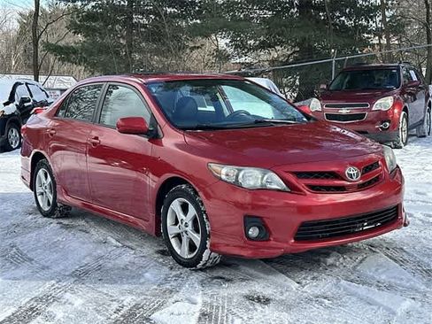 Used 2011 Toyota Corolla S image 20