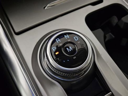 Used 2021 Ford Explorer Limited w/ Hybrid Equipment Group 310A RWD image 17