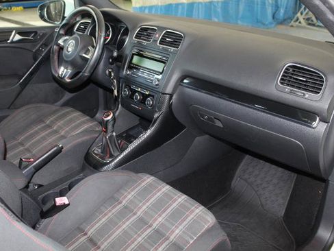 Used 2013 Volkswagen GTI 2-Door image 21