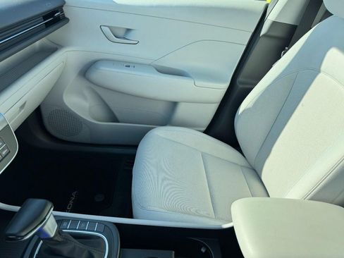 Certified 2024 Hyundai Kona SEL image 13