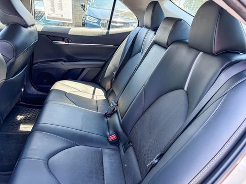 Used 2023 Toyota Camry XSE FWD image 17
