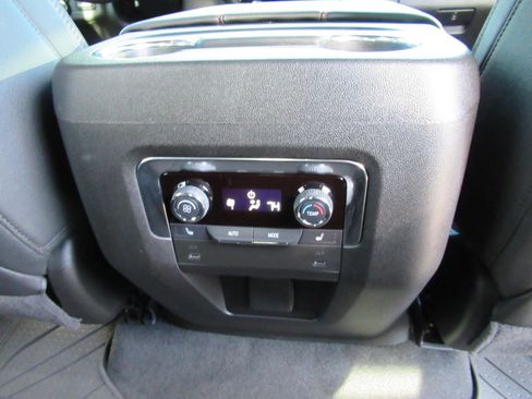 Used 2025 Chevrolet Tahoe RST w/ Comfort Package image 15