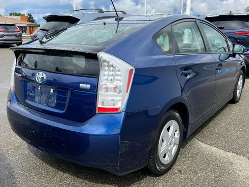 Used 2010 Toyota Prius Five image 4