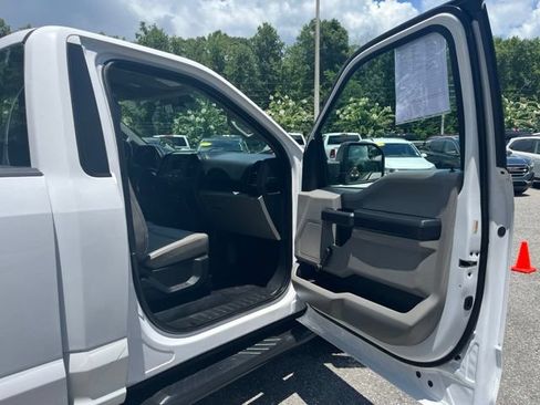 Used 2017 Ford F150 XL RWD image 13