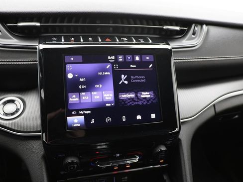 Used 2025 Jeep Grand Cherokee L Laredo image 22