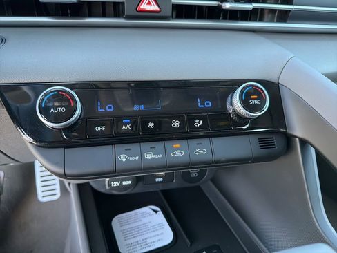 New 2026 Hyundai Elantra Sport FWD image 23