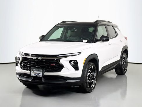 New 2026 Chevrolet TrailBlazer RS w/ Convenience Package image 3