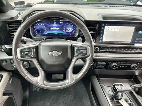 Used 2023 Chevrolet Silverado 1500 ZR2 AWD/4WD image 12