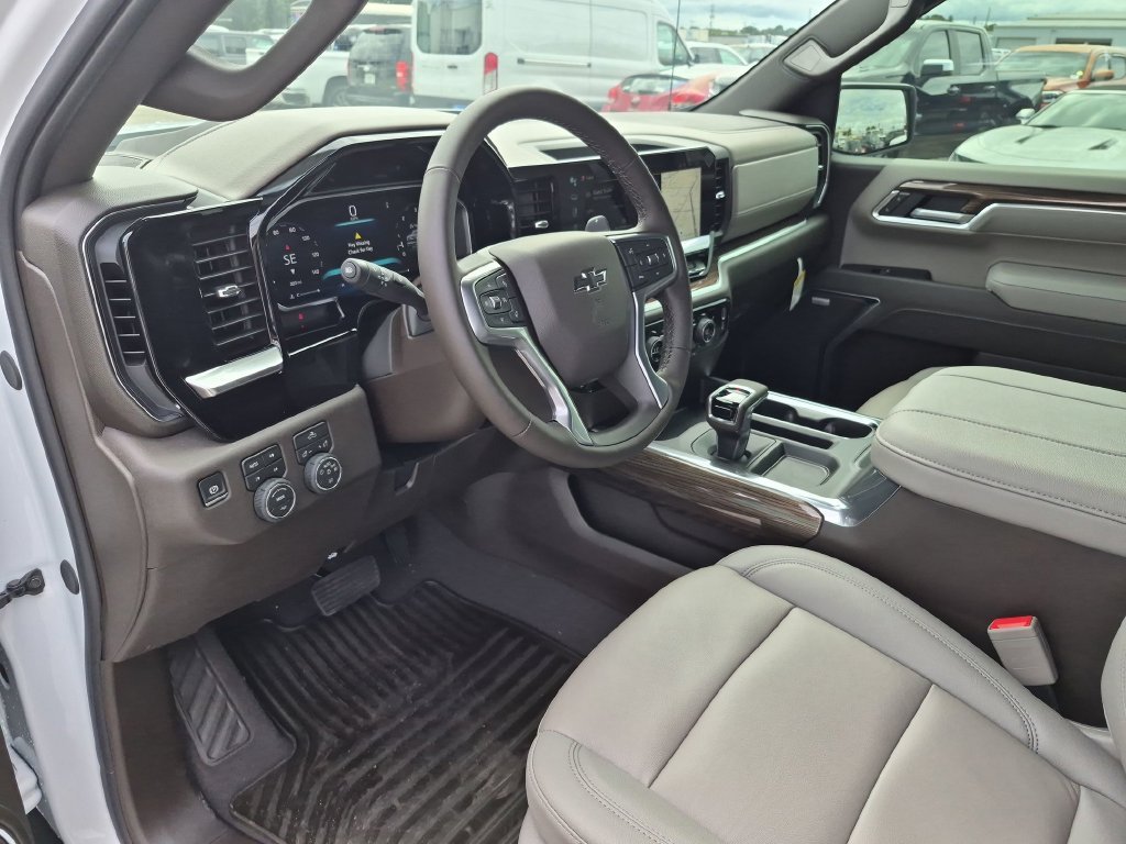 New 2026 Chevrolet Silverado 1500 RST w/ Convenience Package II AWD/4WD image 34