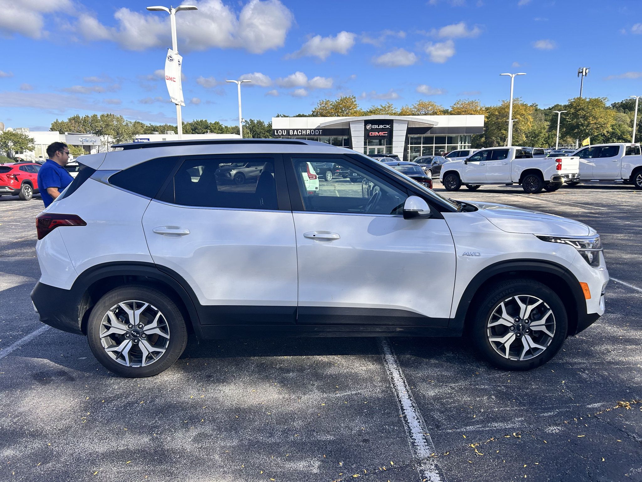 Used 2023 Kia Seltos EX AWD/4WD image 4