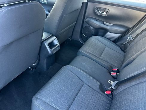 Used 2024 Honda HR-V LX image 14