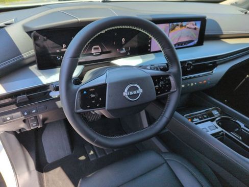 Certified 2025 Nissan Murano SL AWD/4WD image 16