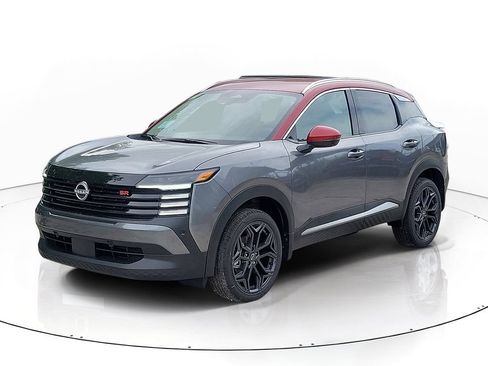 New 2026 Nissan Kicks SR FWD image 3